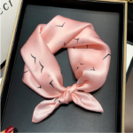 2022 Yeni Moda Dut İpek ve Paşmina (Mulberry & Pashmina) "Bird" Desenli Kadın Bandana